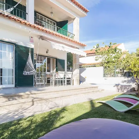 Beautiful House With Private Pool In Alcabideche بيت للعطل