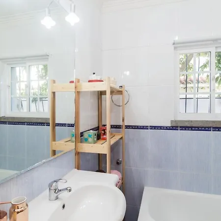 Beautiful House With Private Pool In Alcabideche *