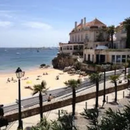 Beautiful House With Private Pool In Alcabideche كاسكايس