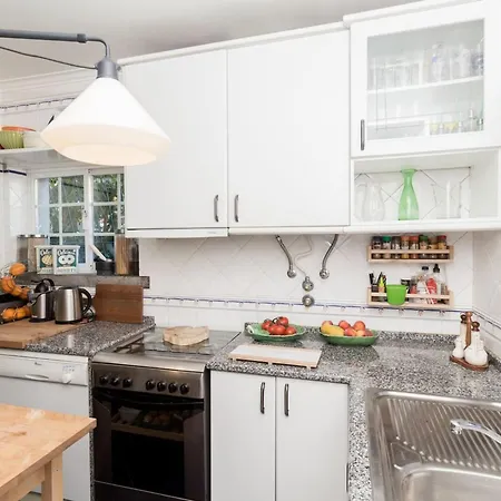 بيت للعطل Beautiful House With Private Pool In Alcabideche *